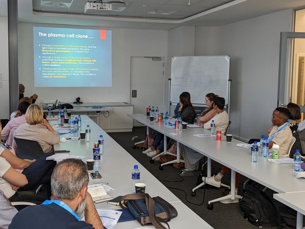 cmr-workshop_cus.jpg